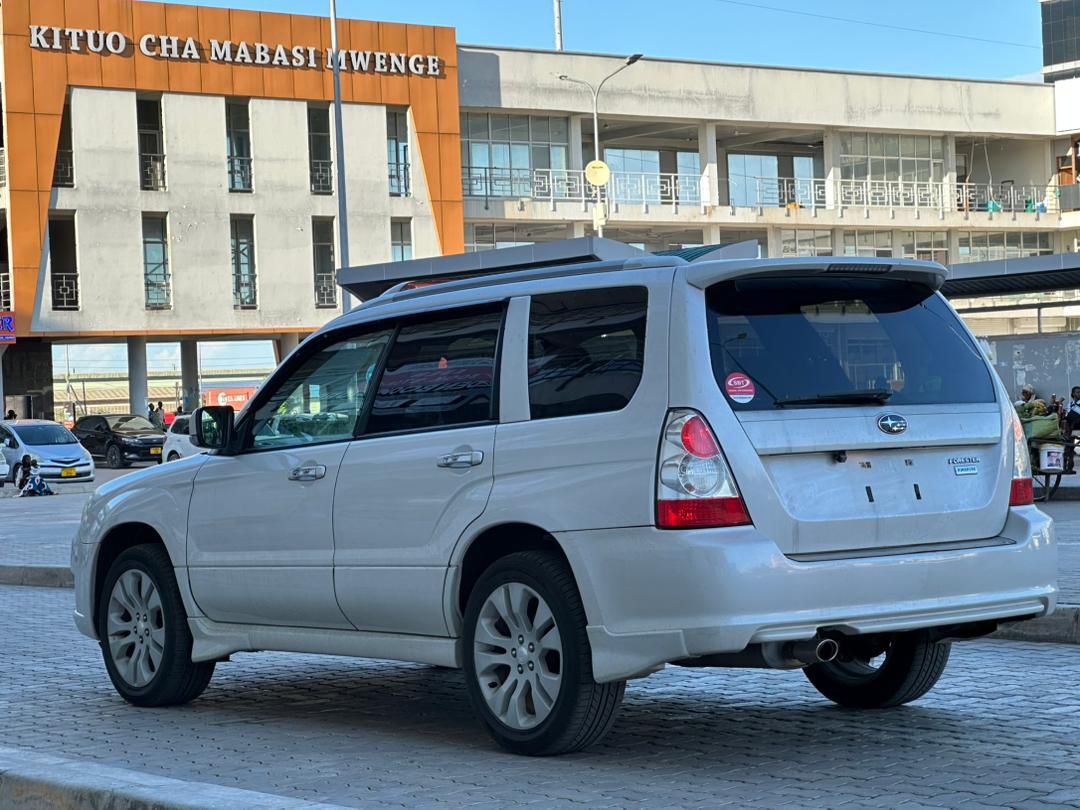 SUBARU CROSSPORT thumbnail 3